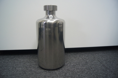 ステンレスボトル２リットル PS-12 304 日東金属工業㈱ 未使用品 AR 