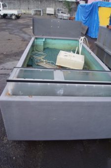 水槽 活魚水槽 中古品 Ar 2552 株式会社アイリテクノ