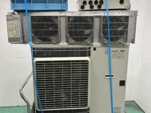 （売約済み）冷凍機　一体空冷式全密閉形コンデンシングユニット/冷凍ユニットクーラ　三菱電機　UCR-T3VHA　中古品　AR-5357