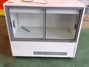 冷蔵ショーケース　サンデン　MUS-U55XC　中古品　AR-6828