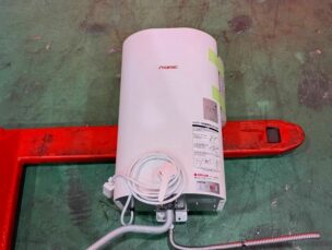 電気湯沸器　(株)日本イトミック　EWM-14N　中古品　AR-7275